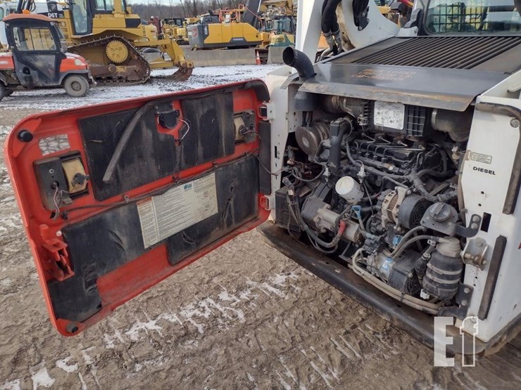 2018-bobcat-t590-image-37