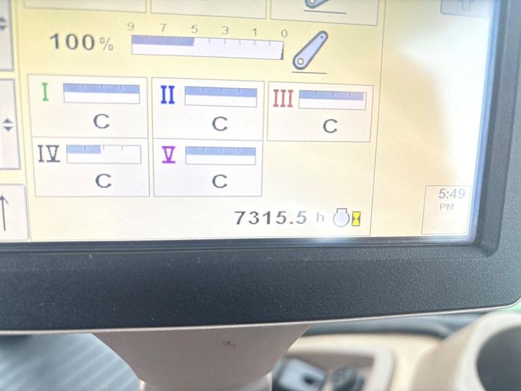 john-deere-8320-image-17