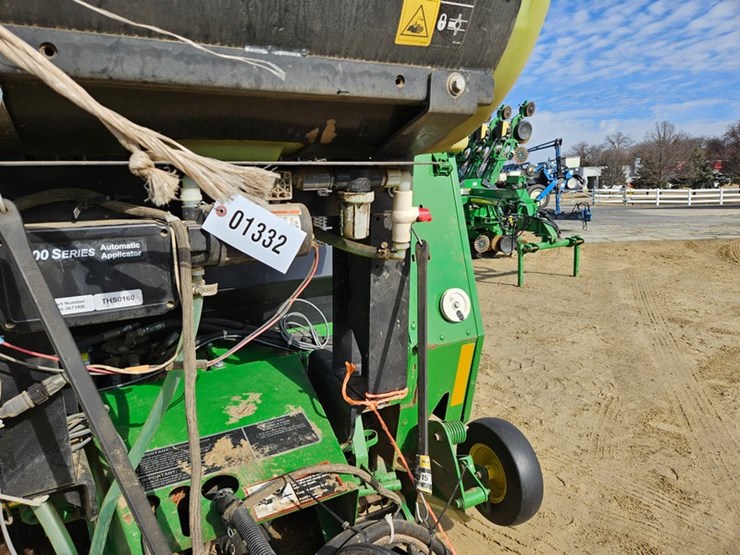 john-deere-469-image-16