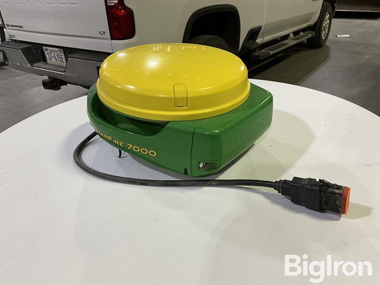 john-deere-7000-image-7