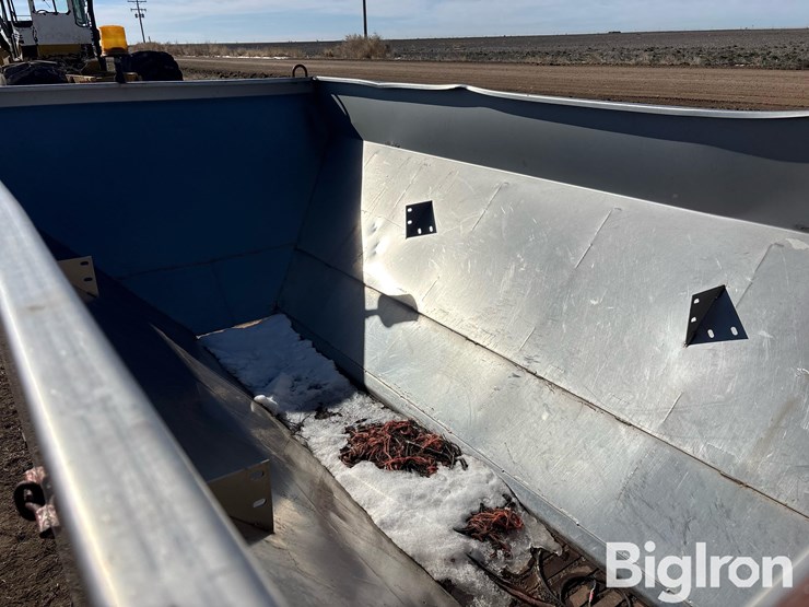 swenson-dry-spreader-box-image-13