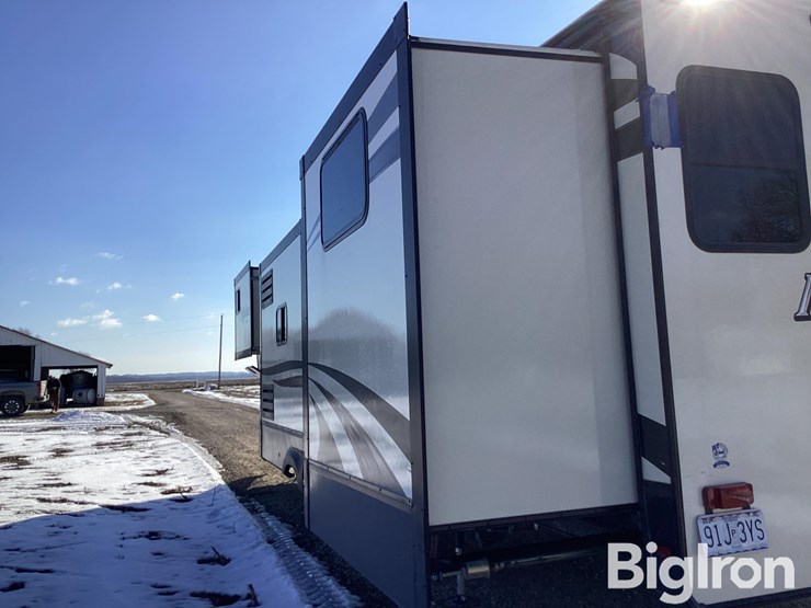 2019-grand-design-reflection-311bhs-t/a-travel-trailer-image-17