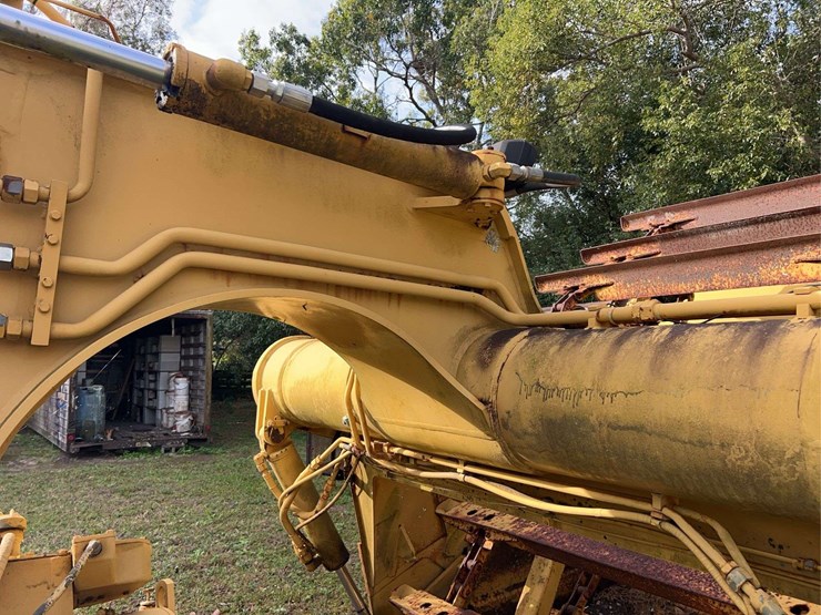 caterpillar-613c-image-34