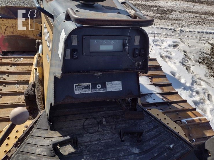 2007-deere-700j-lgp-image-12