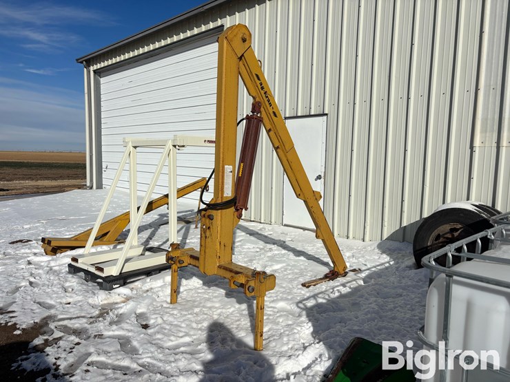 ag-crane-3-pt-lift/crane-image-1