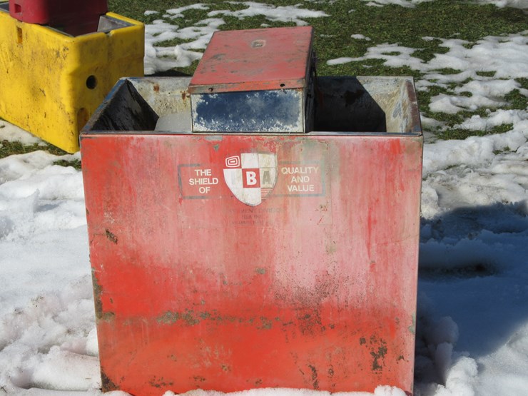 #8975-•-franklin-waterer-image-3