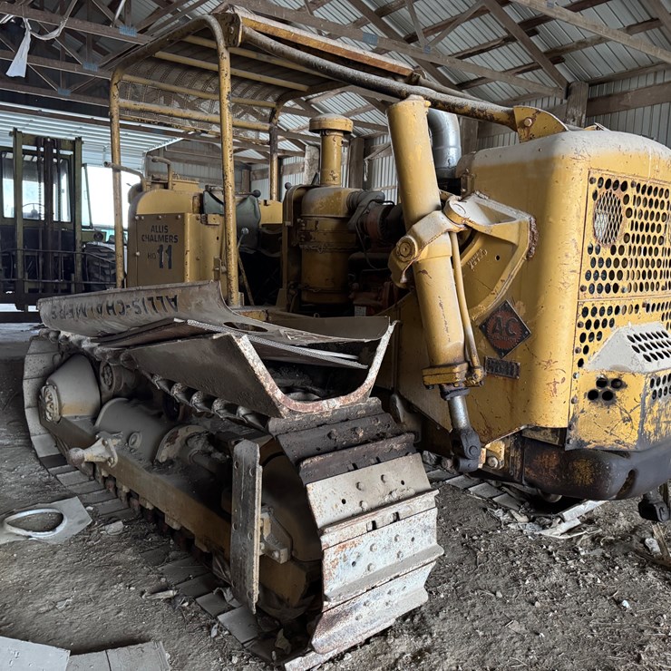 #1025 • Allice Chalmers HD11