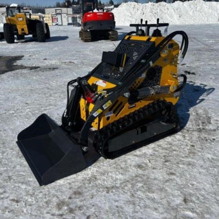UNUSED 2025 SDLANCH SDLL60 Skid Steer