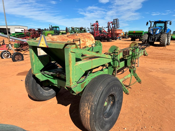 #t8289-•-jd-515-drill-carrier-image-6