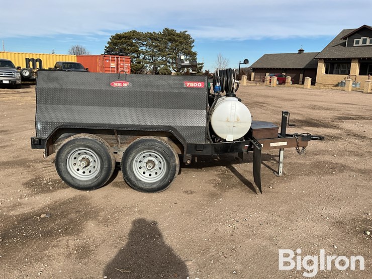 2021-dhfm-750g-t/a-fuel-trailer-image-4