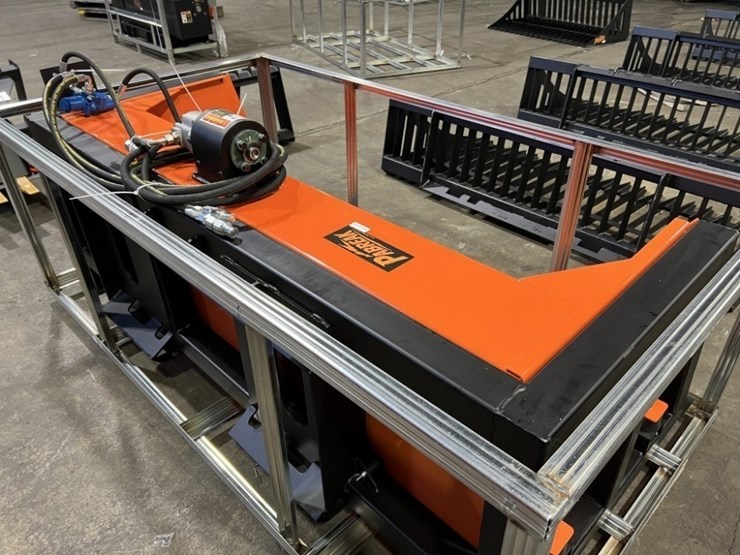 2025-pabreak-scb270-screen-bucket-image-4