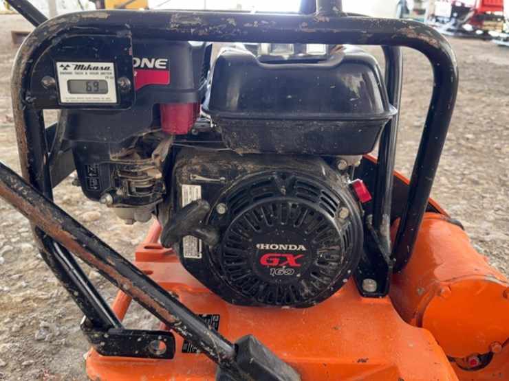 mikasa-mvc88vyh-compactor-with-honda-gx-160-motor-s.n#-g14489-image-3