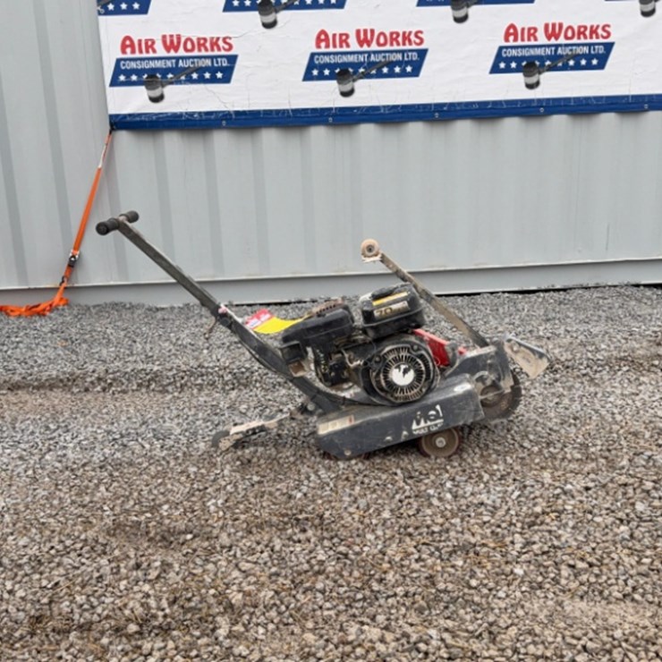 Slabsaver Concrete Saw, 7 HP motor