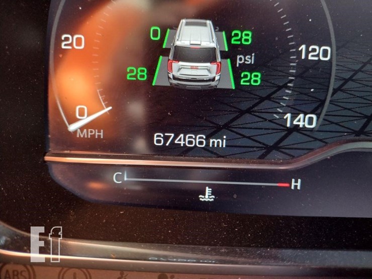 2022-gmc-yukon-slt-image-7