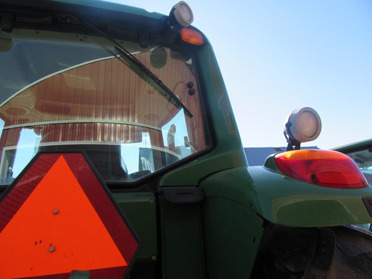 john-deere-6430-premium-image-20