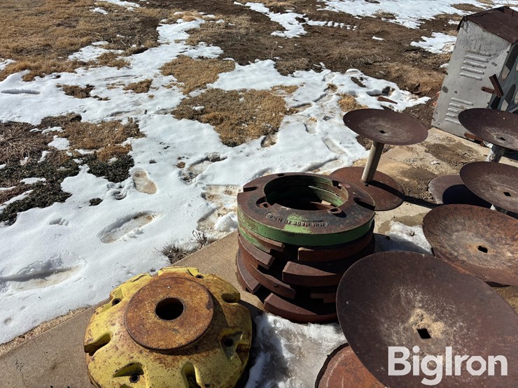 rear-inside-tractor-weights-image-7