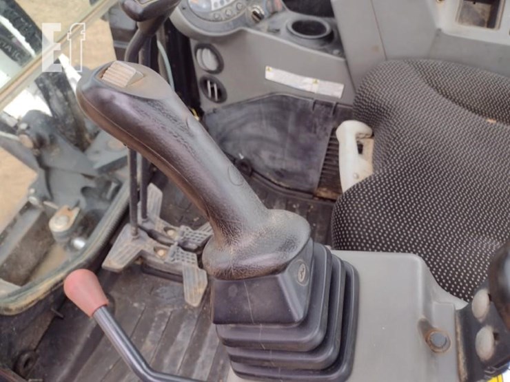 2021-bobcat-e35i-image-11