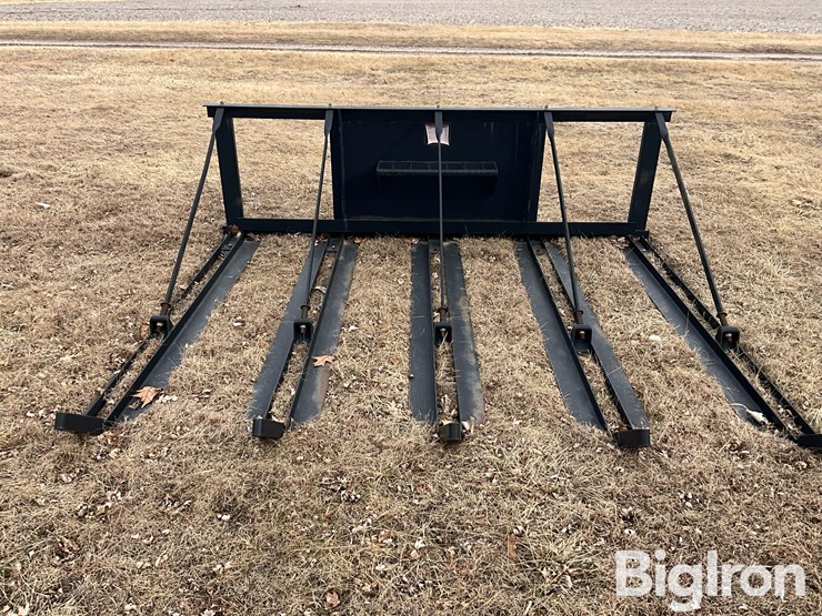 rocky-mountain-bale-sweep-skid-steer-attachment-image-2