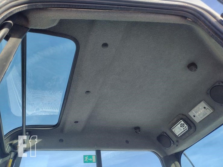 2012-bobcat-e45-image-14