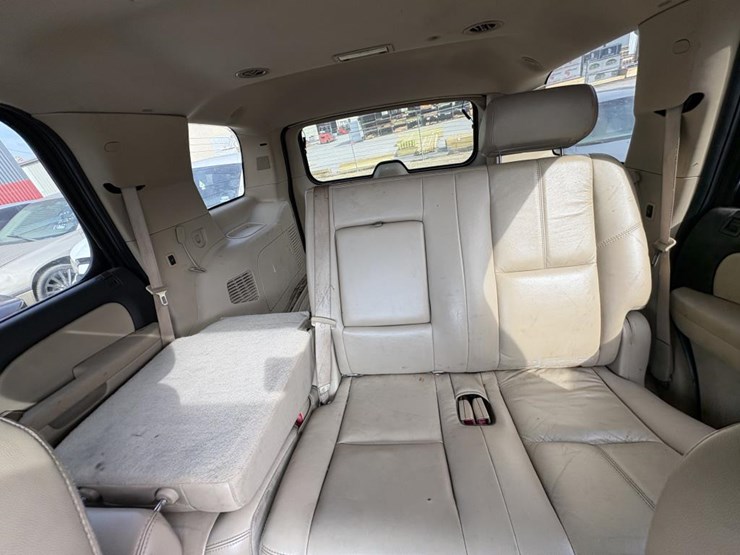 2007-chevrolet-tahoe-ltz-image-13