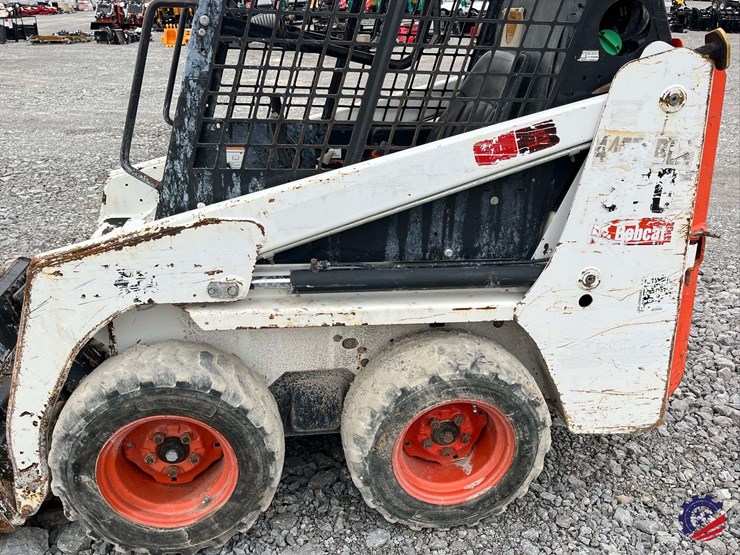2017-bobcat-s70-image-18