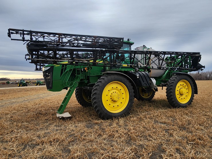 2014-john-deere-4940-image-13