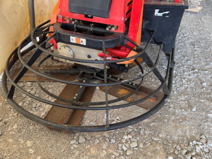 2024-tamahawk-trt46v-s.n#-trt46v1430-8'-ride-on-trowel-35hp-hour-40.4-image-9