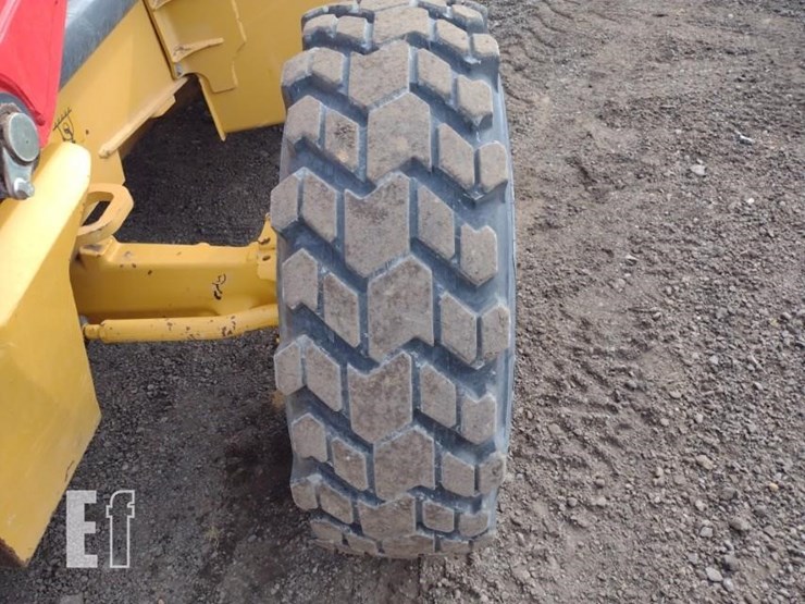 2019-deere-310sl-image-22