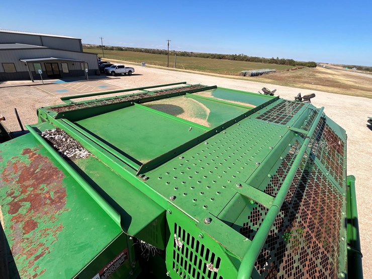 2004-john-deere-7460-image-25