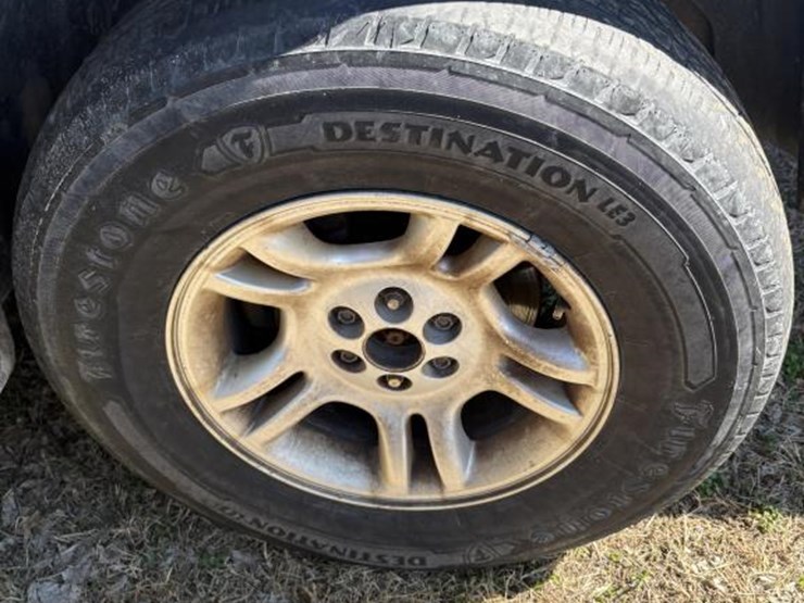 2002-dodge-durango-image-3