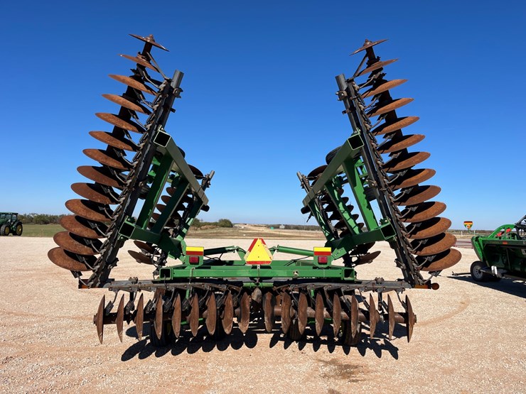 2004-john-deere-637-image-10