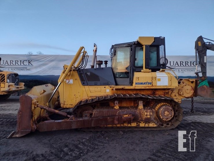 2004-komatsu-d65ex-15-image-1