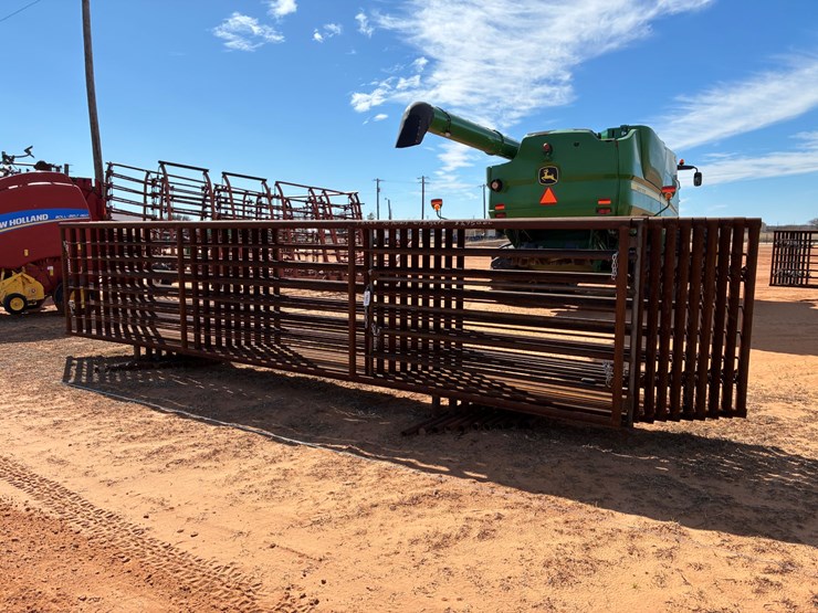 #t8263-•-(10)-cattle-panels-image-1