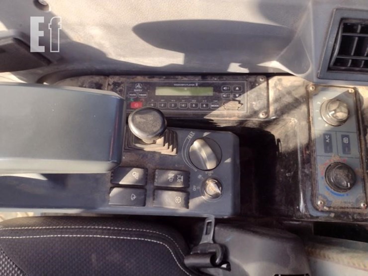 2022-sany-sy35u-image-10