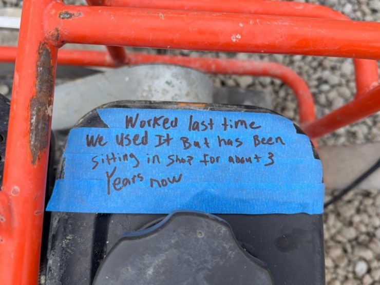 husqvarna-soft-cut-concrete-saw-image-4