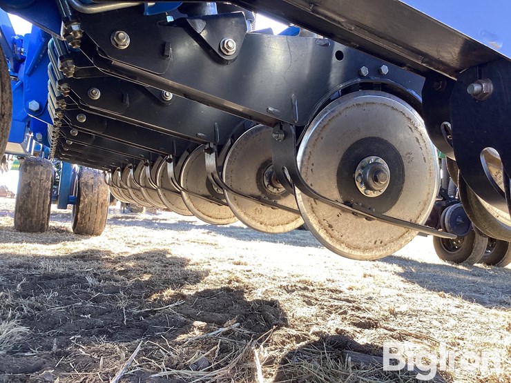 2012-landoll-5530-image-16