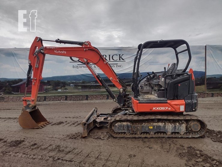 kubota-kx057-5-image-1