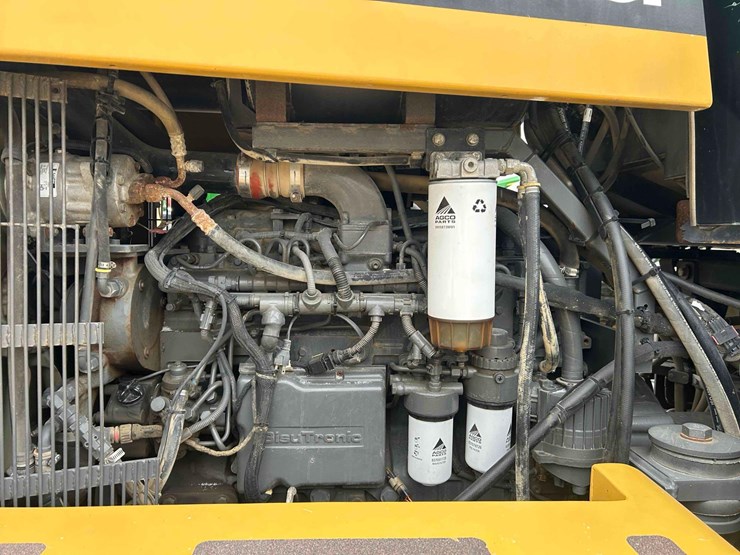 2012-ag-chem-tg8400-image-47