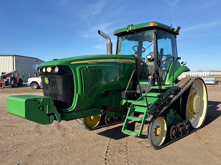2002-john-deere-8420t-image-1