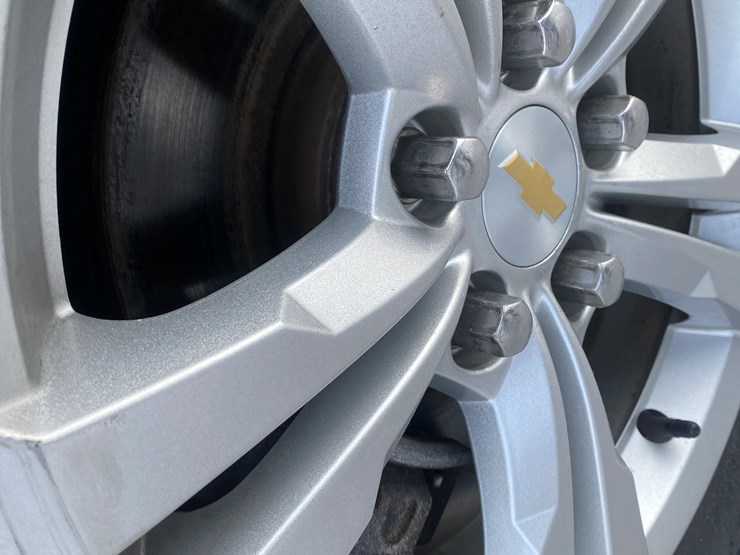 2012-chevrolet-equinox-image-17