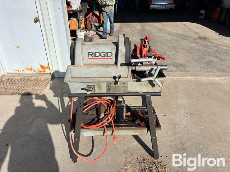 ridgid-1822-l-pipe-threader-image-2