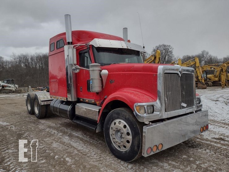 2000-international-9900-image-40