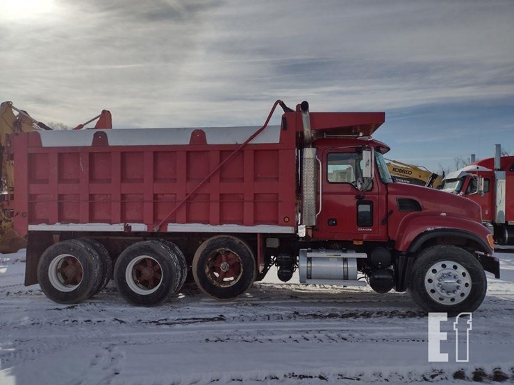 06-mack-cv713-granite-dump-truck^title^-image-3