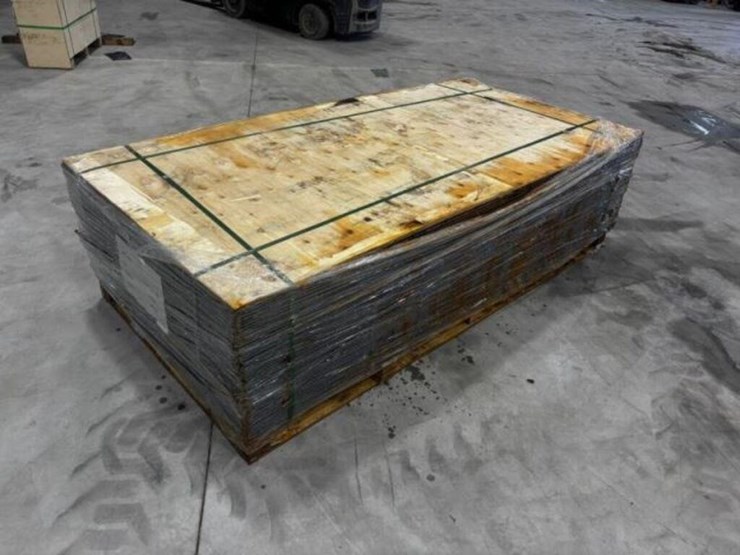 qty-of-(100)-3.5-ft-x-7-ft-6-gauge-wire-mesh-image-4