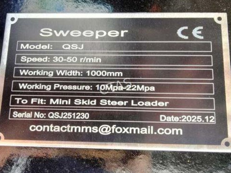 #323-•-mini-skid-steer-sweeper-image-4