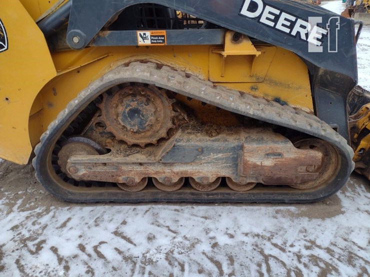 2019-deere-317g-image-27