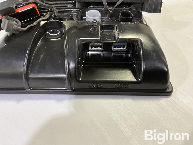 john-deere-g5-plus-universal-display-image-12