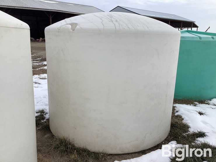 ace-roto-mold-1,650-gallon-water/liquid-fertilizer-tank-image-8