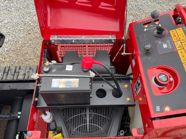 toro-ultra-25-hp-concret-buggy-s.n#-68138-hours--12.4-image-6