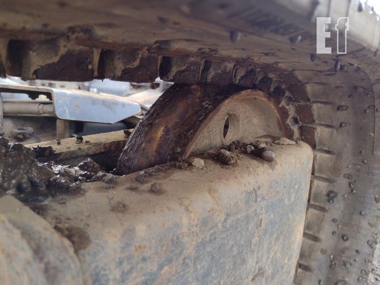 2017-kubota-kx040-4-image-42